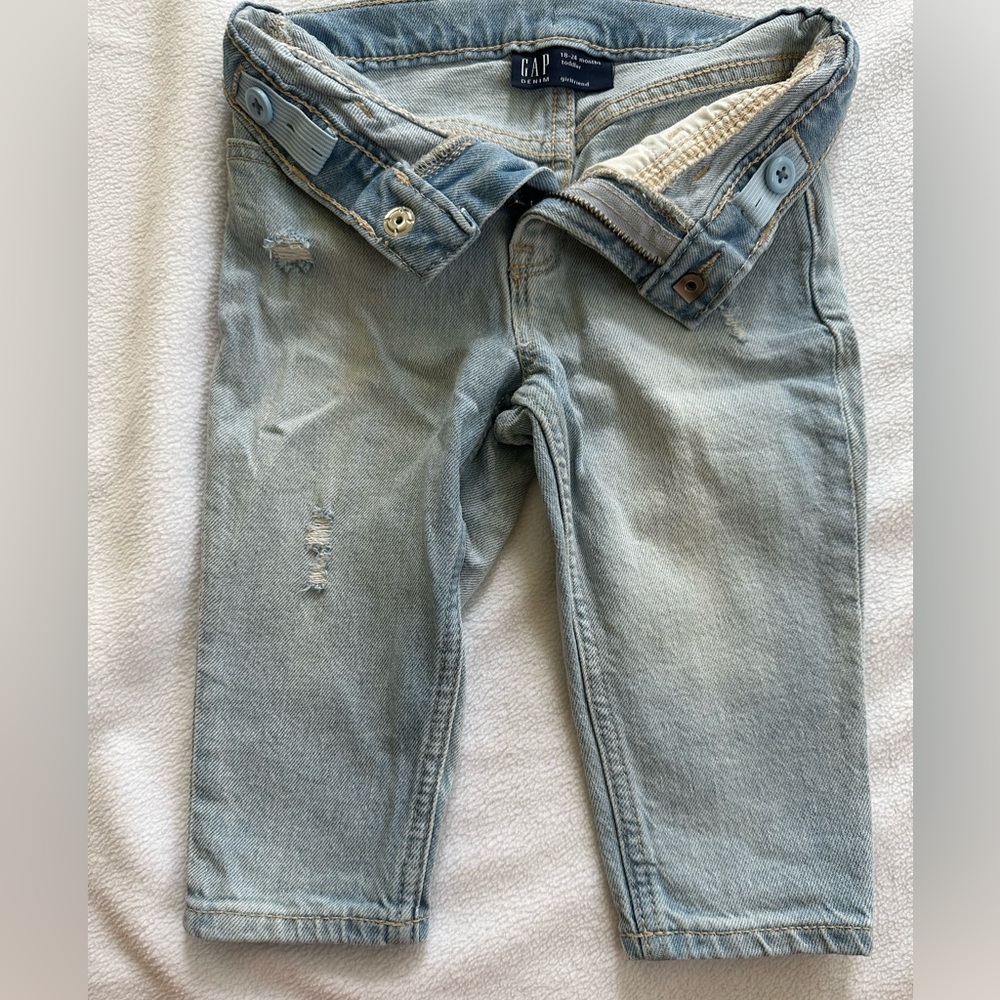 Gap Jeans - Like New